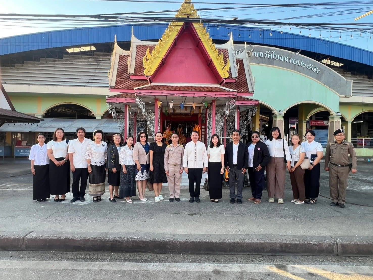 เข้าร่วมโครงการ 1 ครัวเรือน 1 อำเภอเกื้อกูล